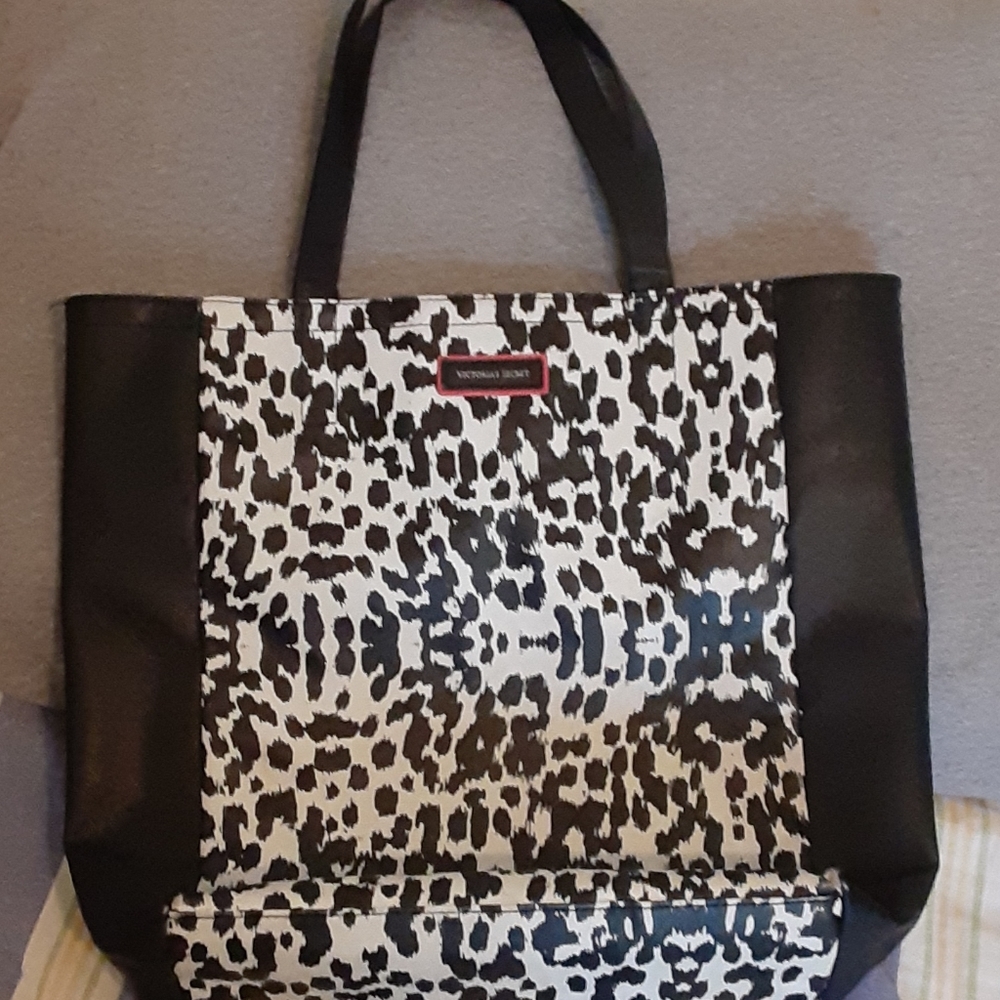 Black and white leopard print Victoria secret bag